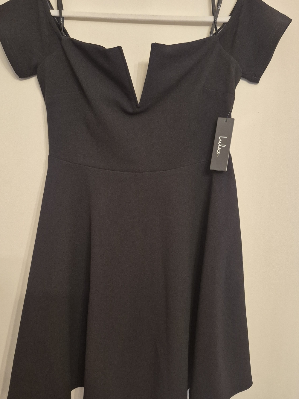 NWT Lulus Play the Party Black Off-the-Shoulder Dress - Size L - NWT